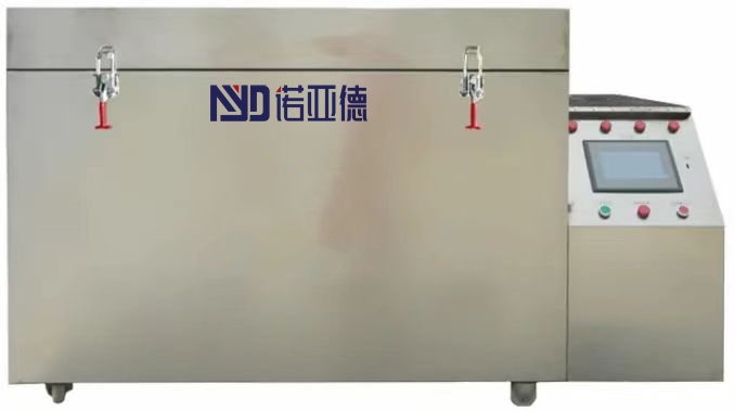 Liquid nitrogen metal cold treatment box